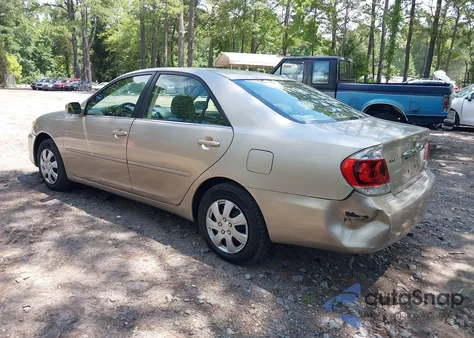 2005 Toyota Camry Le from USA, damaged, VIN 4T1BE32K35U012049